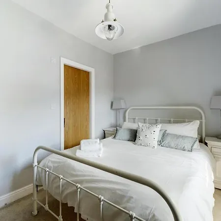 Apple Tree אמבלסייד