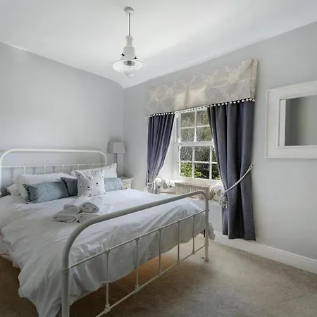 2 Bed In Ambleside Oc-Lr002 *